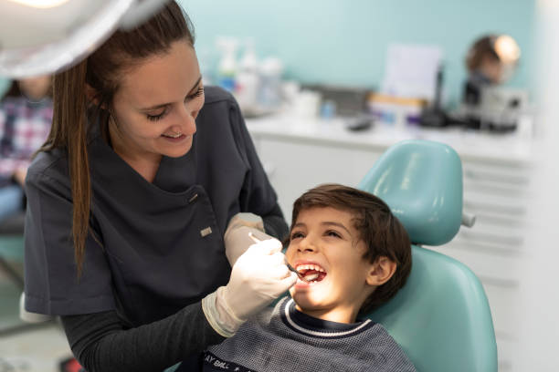 Best Broken or Cracked Tooth Emergency Dentist in Scott Af, IL